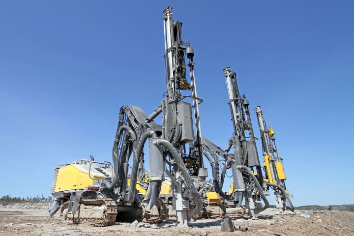 Reverse Circulation Drilling vs. Diamond Drilling