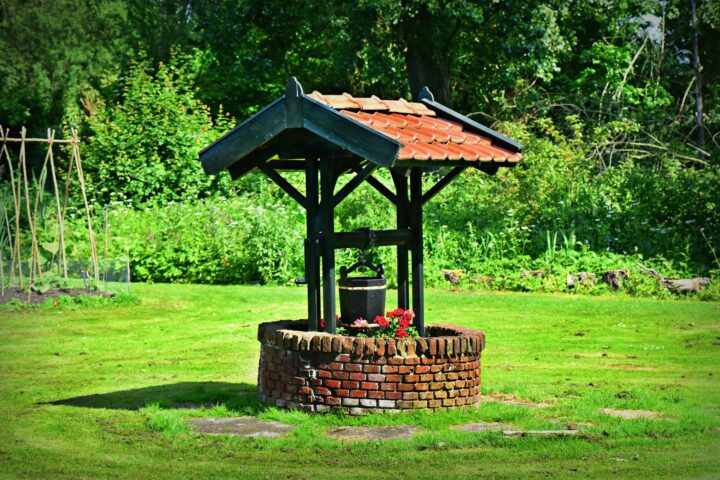 water-well-tiled-roof-bucket